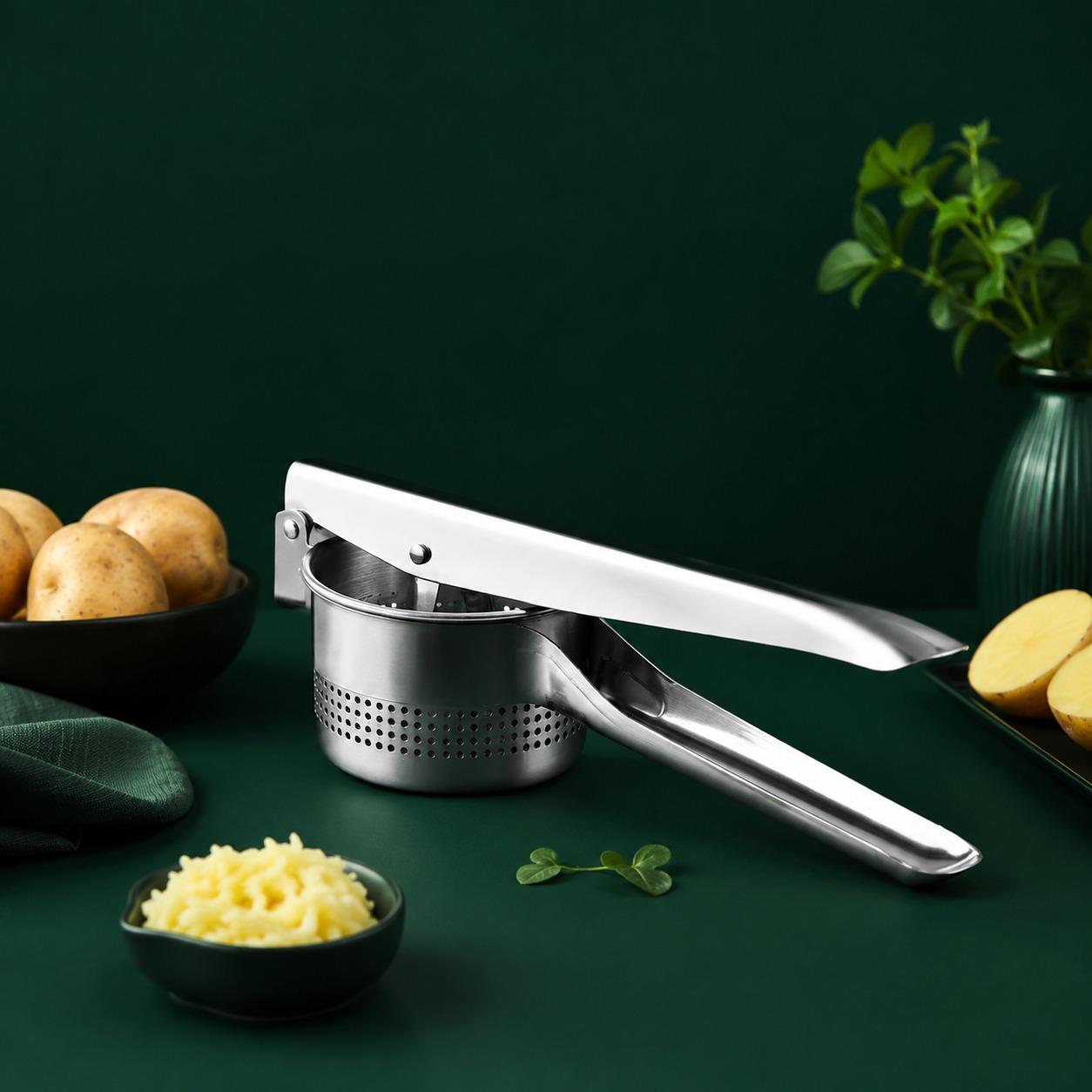 Stainless Steel Potato Ricer & Masher with Non-Slip Handle, Heavy Duty Handheld Potato Press for Smooth Mashed Potatoes, Vegetable Ricer for Home Kitchen Cooking