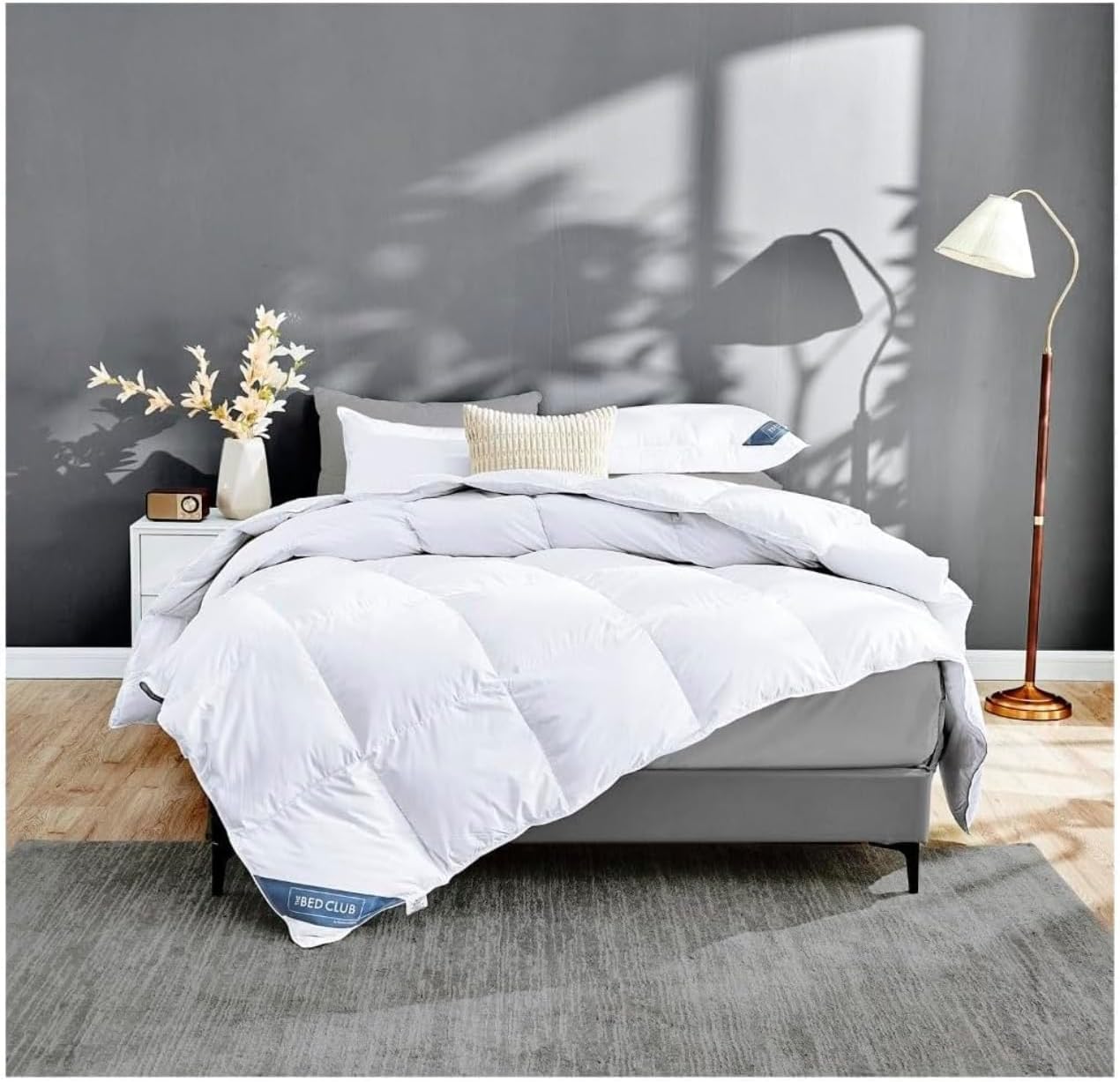 13.5 Tog Duck Feather & Down Duvet All Seasons Quilt with Anti-Dust Mite Down-Proof Cover Soft Warm & Machine Washable