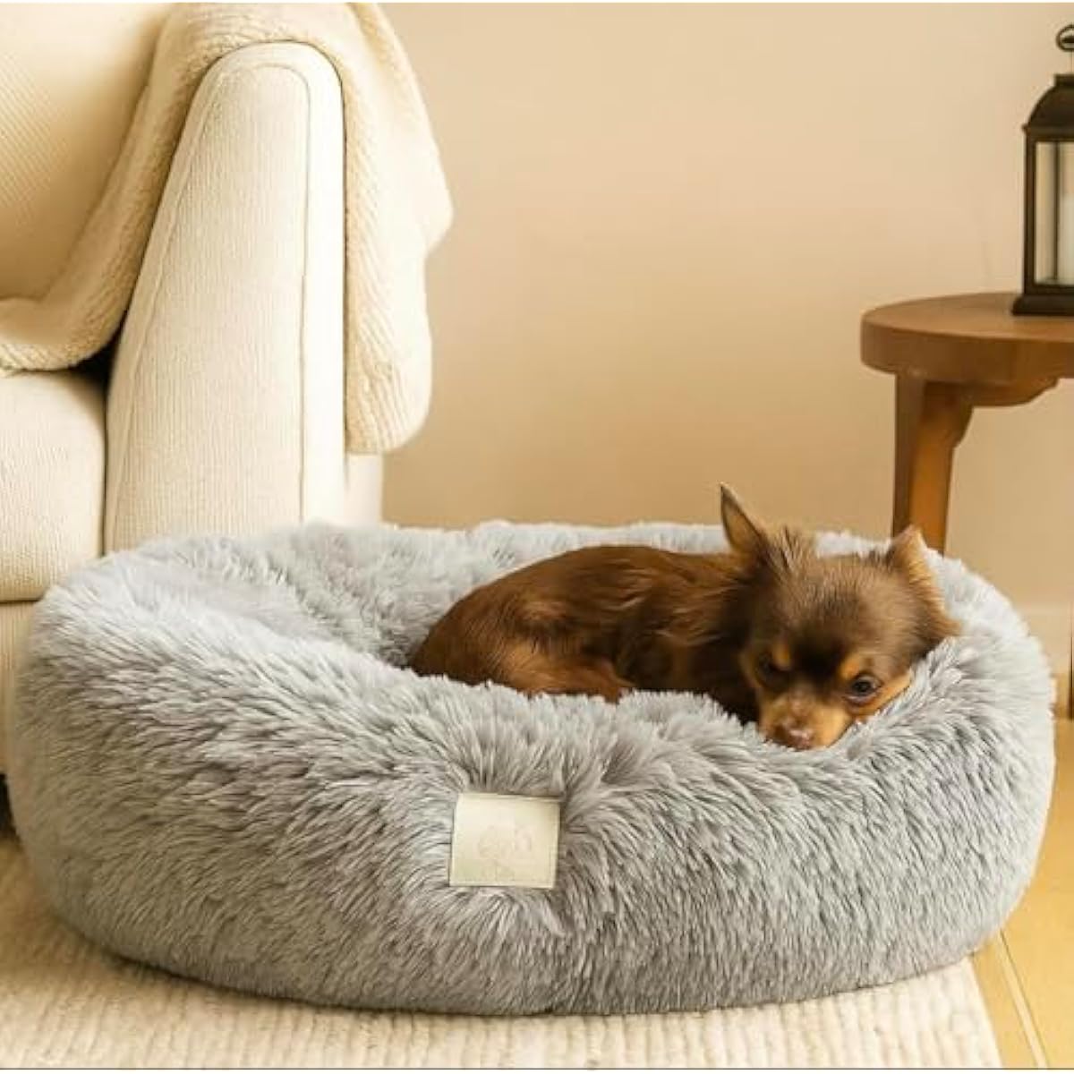 Round Plush Pet Bed with Non-Slip Base – Washable Calming Style Dog & Cat Bed (60cm / 70cm / 90cm)