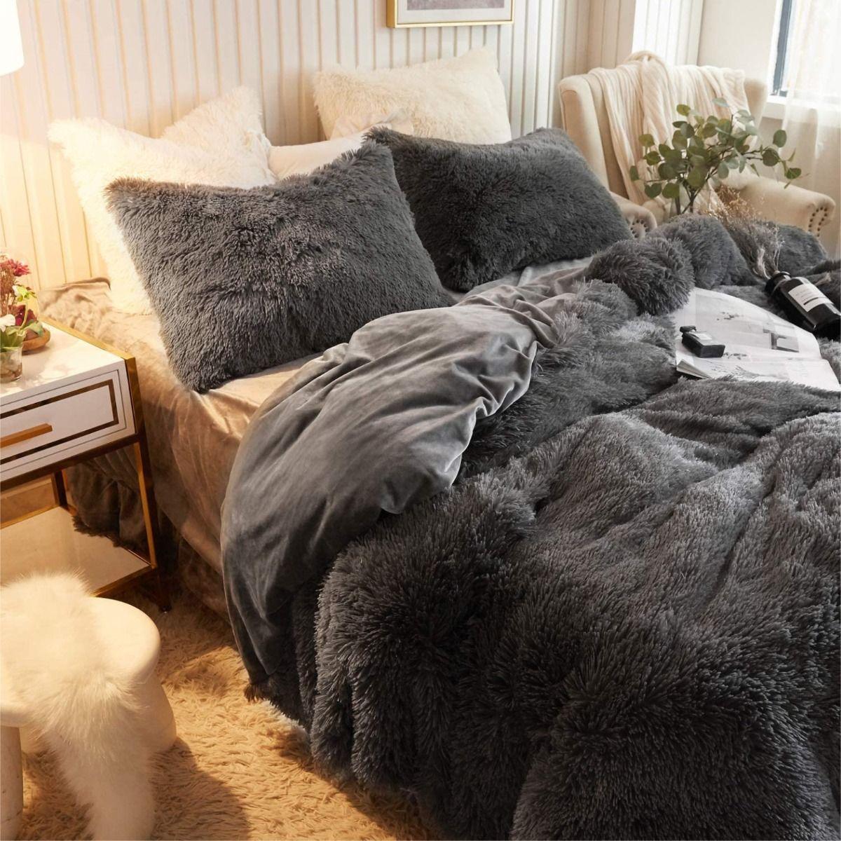 Cozy Snuggle & Cuddle Duvet Cover Set Soft Breathable Quilt Cover with Pillowcases for Winter Warm Bedding