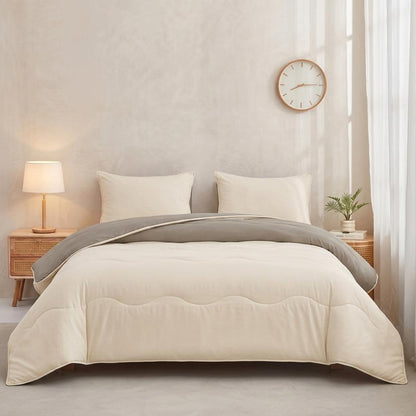 10.5 Tog Coverless Reversible Microfiber Duvet Set With Pillowcase – Single, Double, King – Soft, Breathable and Lightweight All-Season Quilt with Pillowcase – Machine Washable Bedding