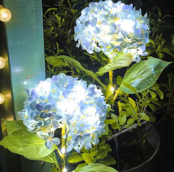 2 Pc Solar Hydrangea Flower Garden Lights Waterproof Outdoor LED Path Lights with 8 Lighting Modes for Garden, Patio & Lawn Random Color