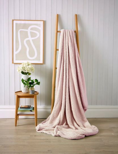 Throws All Season Blankets Fluffy Huggable Teddy Throw Cosy and Snuggle Blanket