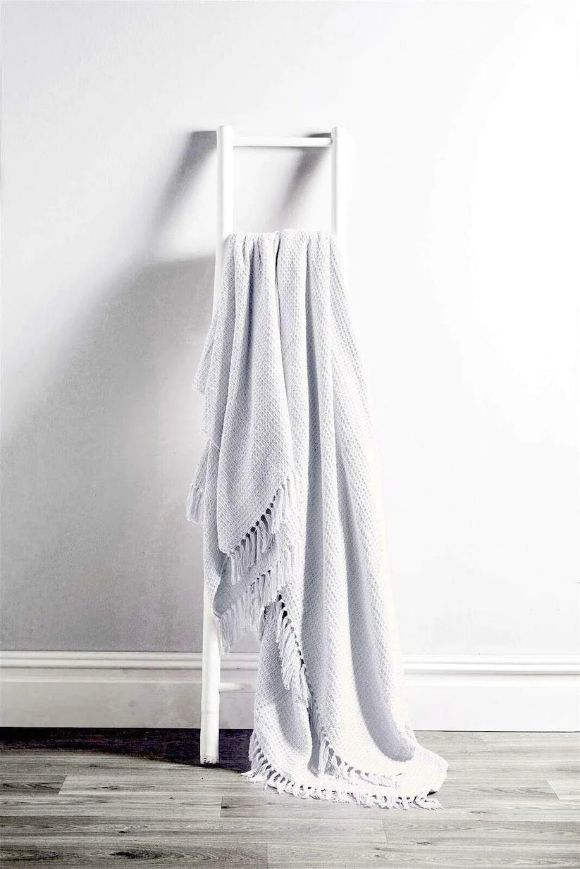 Knitted Throw 100% Cotton Blanket Perfect for Snuggling On Sofa Bed Soft Warm & Irresistibly Chic Blankets Throw